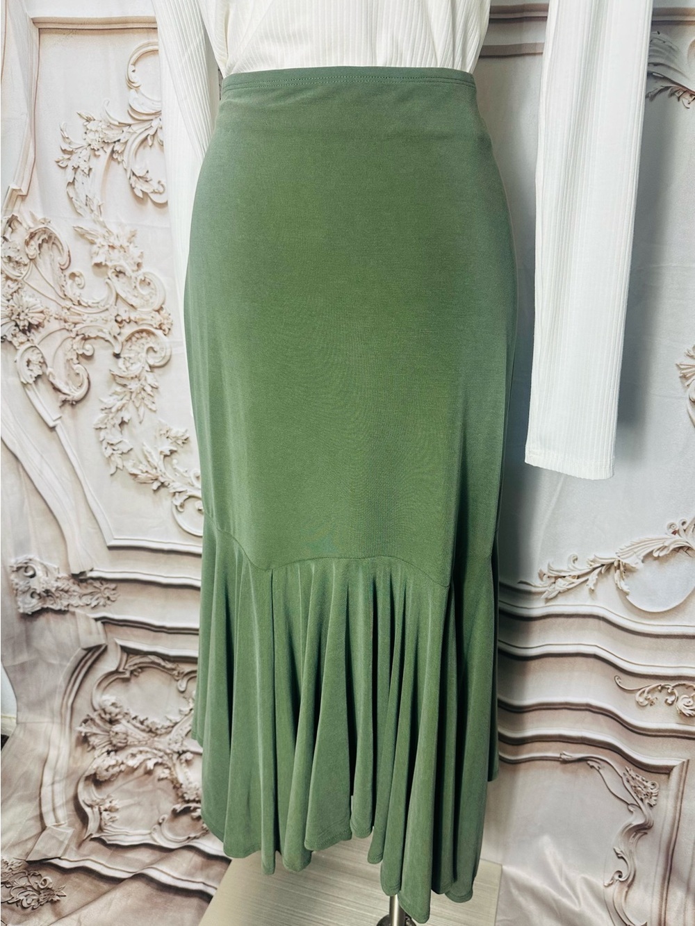 Guess Olive Green Midi Mermaid Hem Skirt - Picture 4 of 6